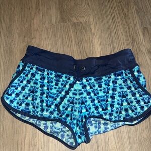 Athleta Blue Geometric Women's Athletic‎ Shorts
